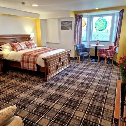 Exclusive Tek Büyük Yataklı Oda