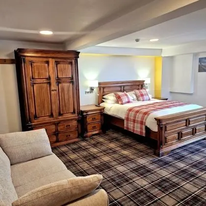 Exclusive Tek Büyük Yataklı Oda