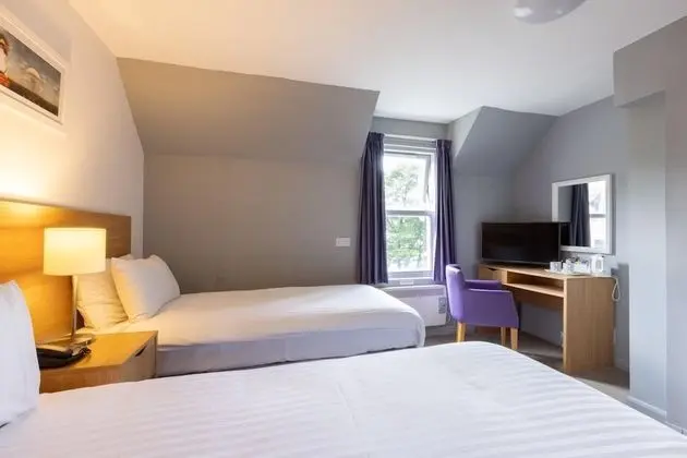 İki Ayrı Yataklı Oda