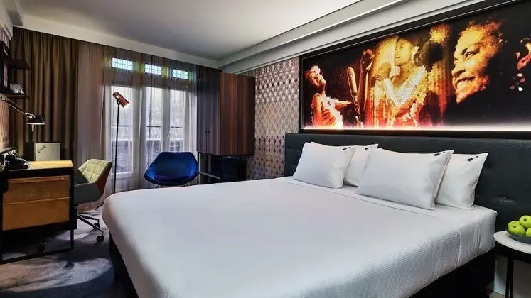 Deluxe Tek Büyük Yataklı Oda, Balkon