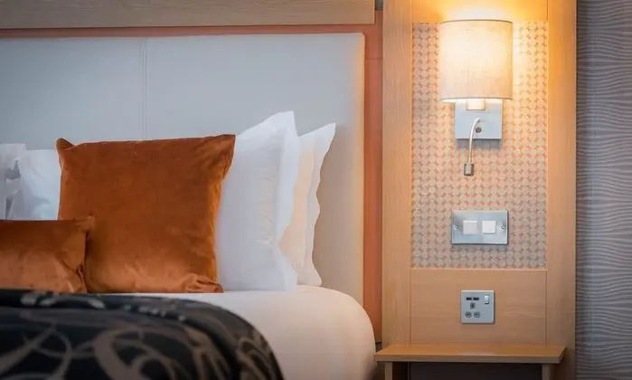 Deluxe Double & Single Room