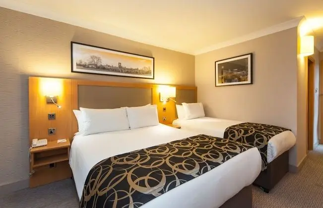 Tek Büyük Yataklı Oda
