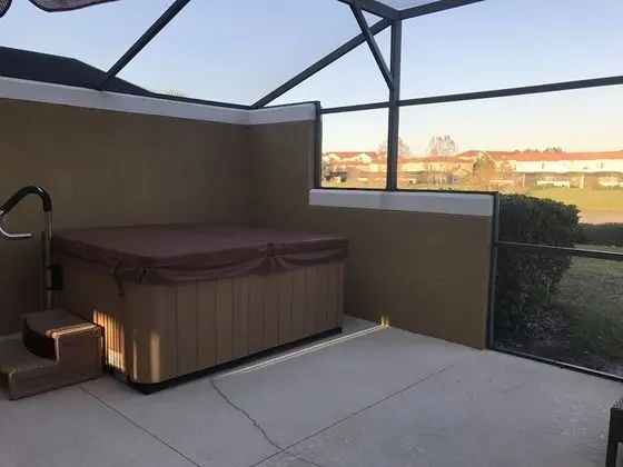 Standart Sıra Ev, 2 Yatak Odası, Sıcak Su Havuzu