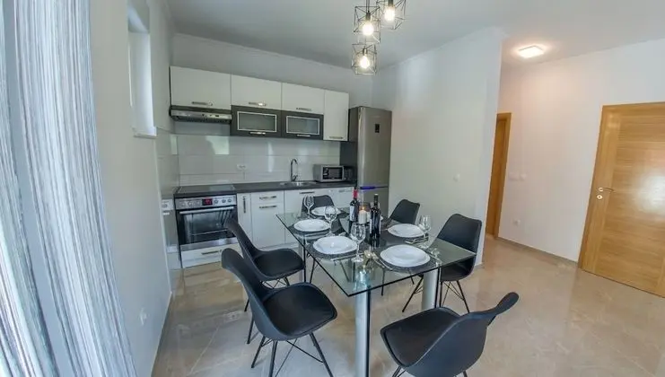 Classic Villa, Kişiye Özel Havuzlu, Nehir Manzaralı