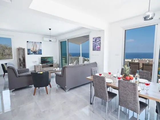 Villa, 4 Yatak Odası, Balkon