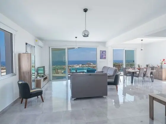 Villa, 4 Yatak Odası, Balkon
