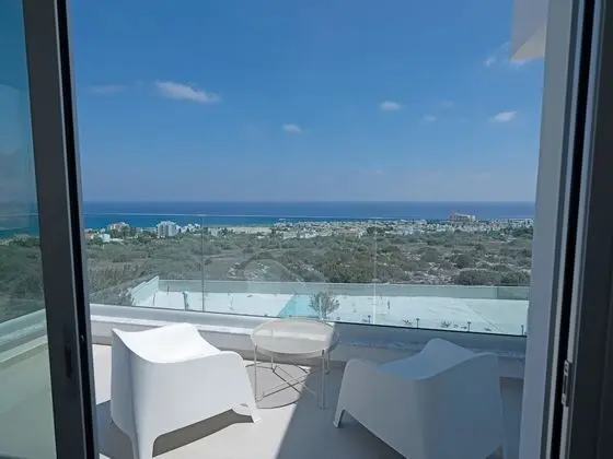 Villa, 4 Yatak Odası, Balkon