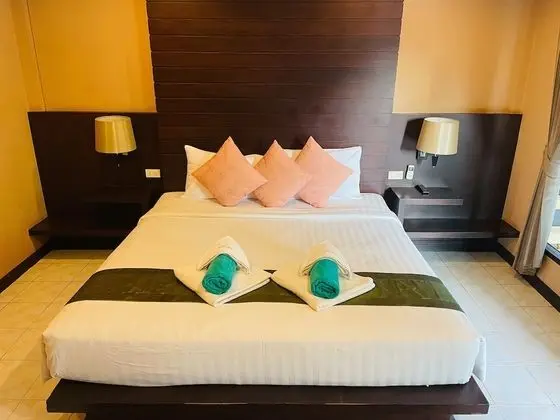 Deluxe Tek Büyük Yataklı Oda, Bahçe Manzaralı