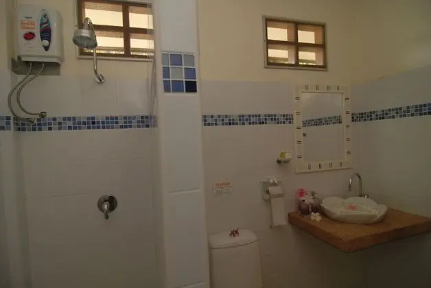 Deluxe Tek Büyük Yataklı Oda, Bahçe Manzaralı