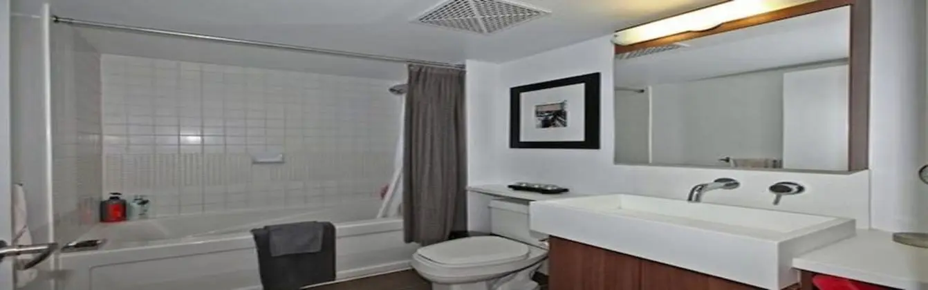 Süit, Havuz Kullanımı, Şehir Manzaralı