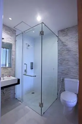 2 Bedroom suite with Pool view
