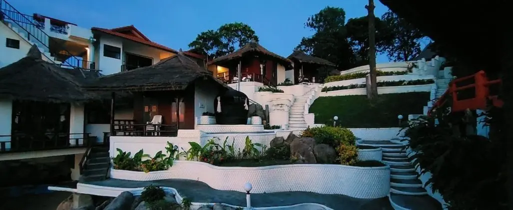 Triple Bungalow Beach Front