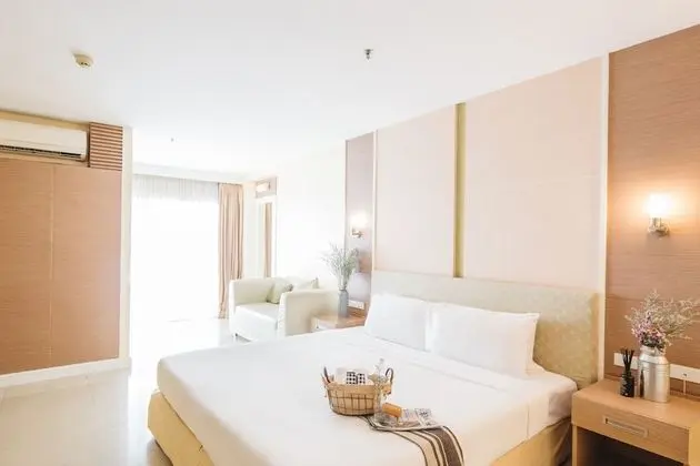 Supreme room