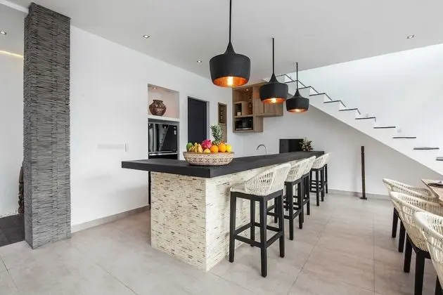 Basic Villa, Birden Çok Yatak