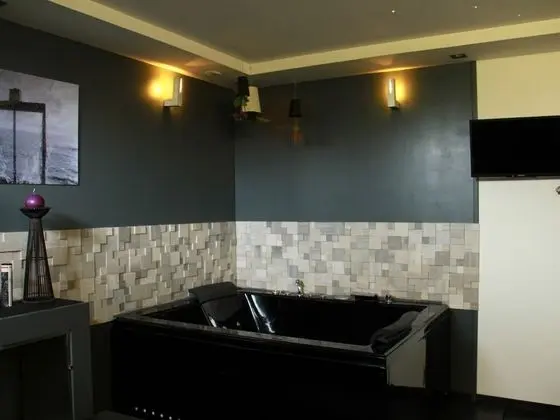 Romantic Tek Büyük Yataklı Oda, Banyolu/Duşlu (Le Lodge)