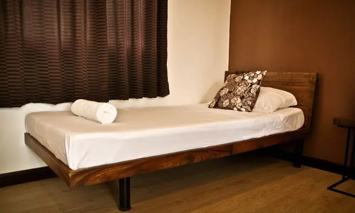 Üç Kişilik Oda, Balkon