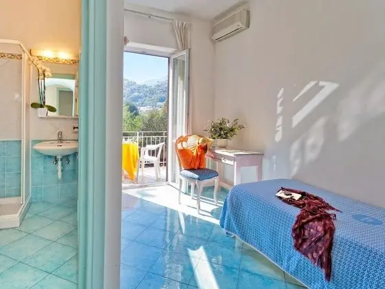 Standard Tek Kişilik Oda, Balkon