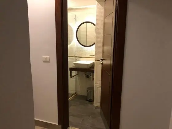 Üç Kişilik Oda