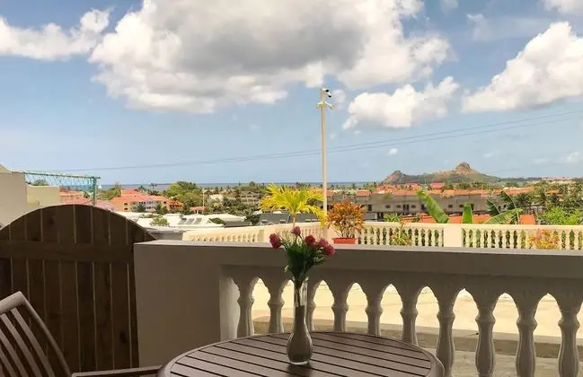 Cleopatra 1-Bed Sea-View Apt2