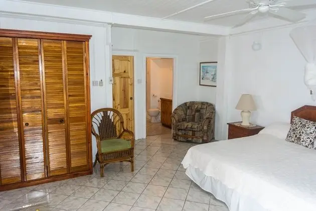 Cleopatra 10-Bedroom Sea-View Villa