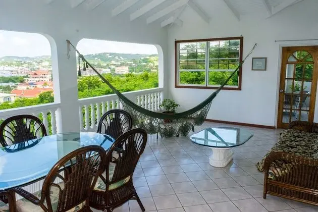 Cleopatra 10-Bedroom Sea-View Villa
