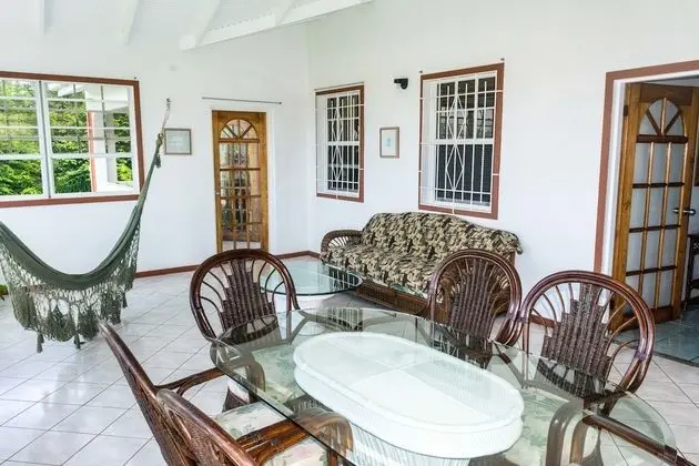 Cleopatra 10-Bedroom Sea-View Villa