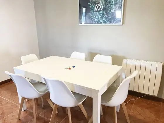 Apart Daire, 2 Yatak Odası, Balkon