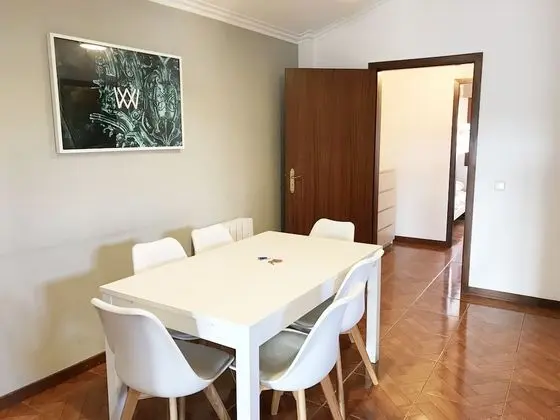 Apart Daire, 2 Yatak Odası, Balkon