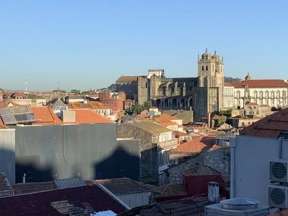 Premium Tek Büyük Yataklı Oda, Balkon, Şehir Manzaralı (Prime 7)