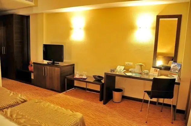 İki Ayrı Yataklı Oda, 2 Tek Kişilik Yatak