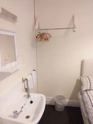 Tek Büyük Yataklı Oda, Banyolu/Duşlu (Room 2)