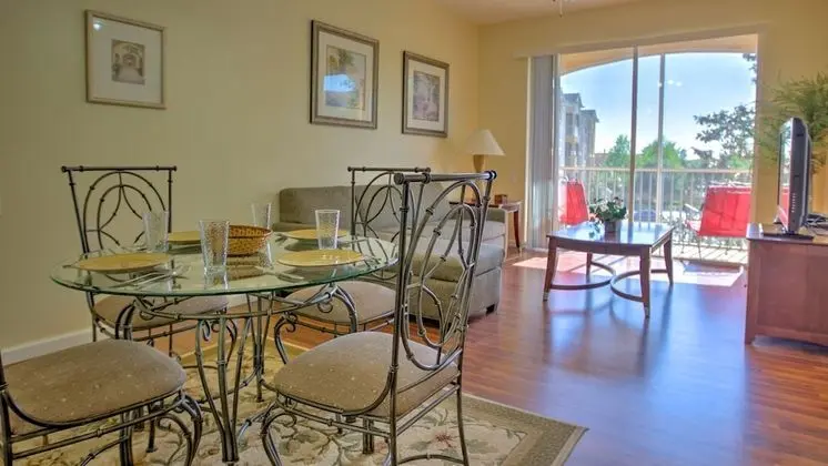 Classic 2 Bedroom Villa with Pool Access