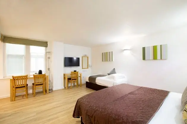 Deluxe Stüdyo Süit