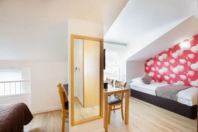Deluxe Stüdyo Süit