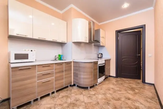 Classic Apart Daire, Mutfak, Göl Manzaralı