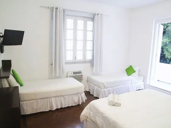 Tek Büyük Yataklı Oda, Ortak Banyo