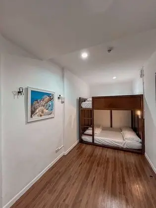 Queen Bunk Bed  With Bathroom (VIP2&4)