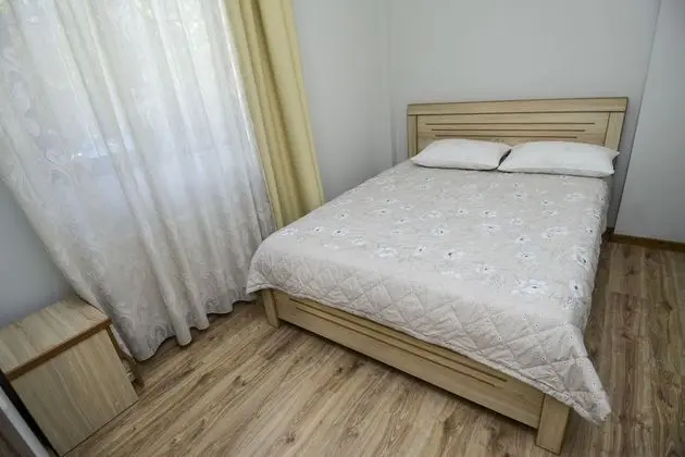 Standard Tek Büyük veya İki Ayrı Yataklı Oda, 2 Çift Kişilik Yatak, Avlu Manzaralı