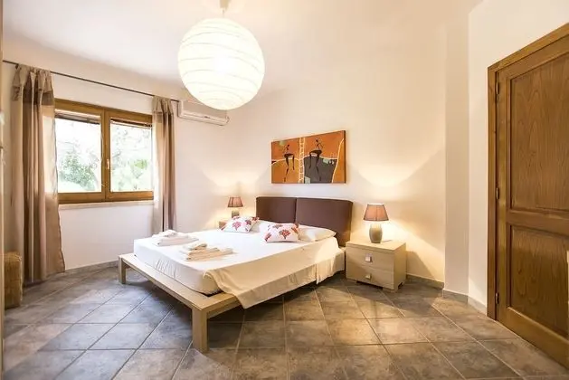 Villa, Birden Çok Yatak Odası, Şömine