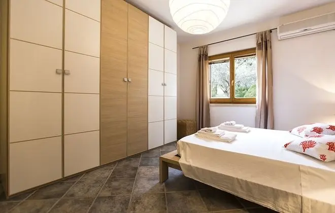 Villa, Birden Çok Yatak Odası, Şömine