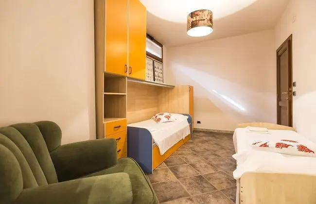 Villa, Birden Çok Yatak Odası, Şömine