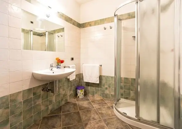 Villa, Birden Çok Yatak Odası, Şömine