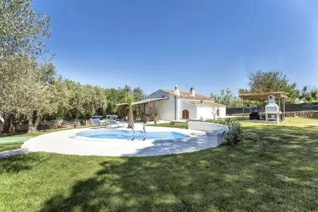 Villa, Birden Çok Yatak Odası, Şömine