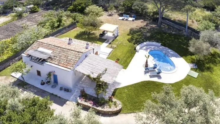 Villa, Birden Çok Yatak Odası, Şömine
