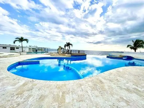 Villa, 2 Çift Kişilik Yatak