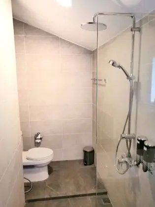 Superior Tek Büyük veya İki Ayrı Yataklı Oda