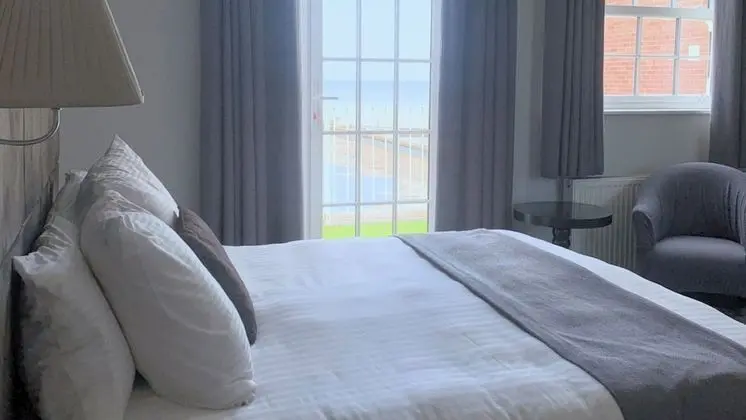 Tek Büyük Yataklı Oda, Balkon, Deniz Manzaralı