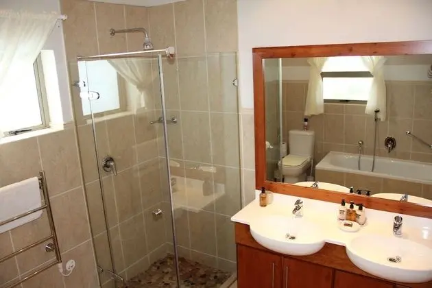 Luxury Tek Büyük veya İki Ayrı Yataklı Oda, 1 Yatak Odası, Veranda, Deniz Manzaralı