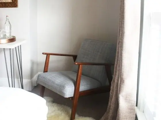 Tek Büyük Yataklı Oda, Banyolu/Duşlu, Bahçe Manzaralı (Dover)