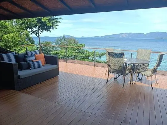 2 Bedroom Jacuzzi Suite Family Ocean View